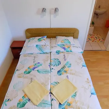 Konukevi Aart-haz 3*